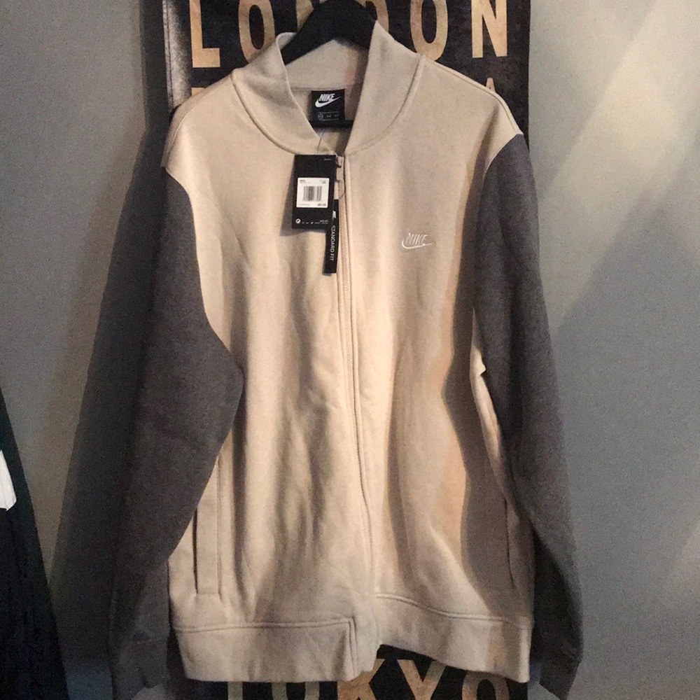 NWT Nike bomber fleece jacket